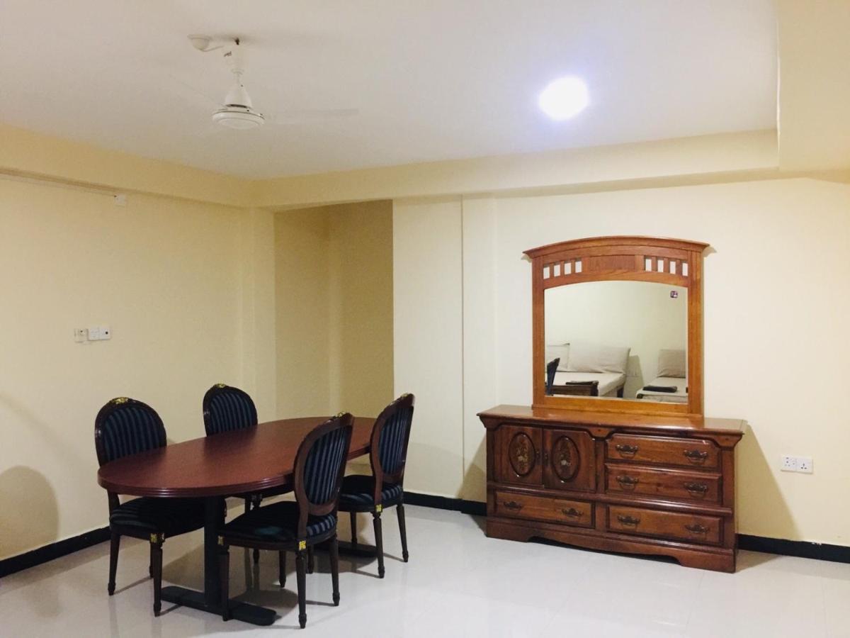 Senthil Complex Hotel Jaffna Exterior photo